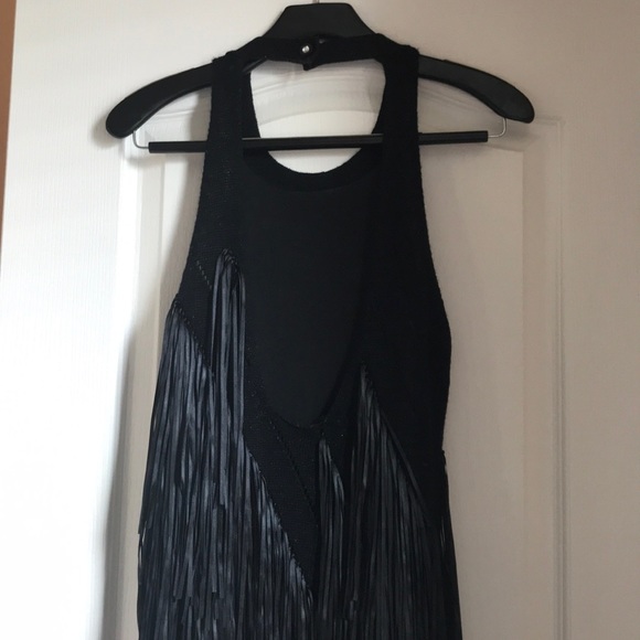 Black dress with fringe open back - Picture 4 of 8